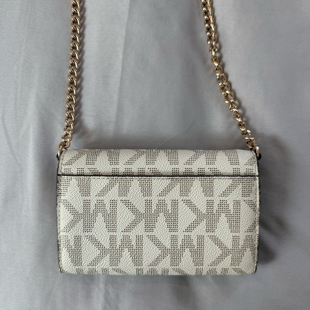 Michael Kors Jet Set Logo Crossbody Wallet Bag – Vanilla / Acorn - Picture 3 of 6